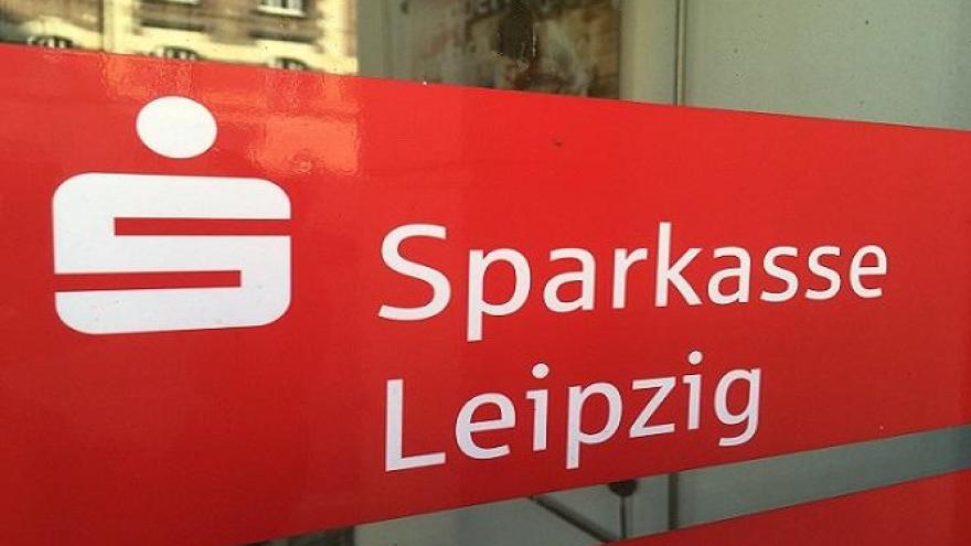 Sparkasse Leipzig Schriftzug